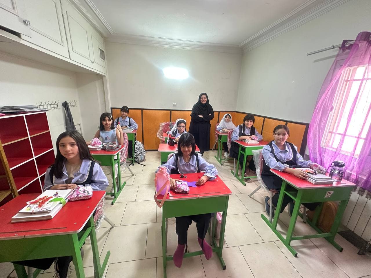 دبستان و پيش دبستانی دخترانه چشمه انديشه